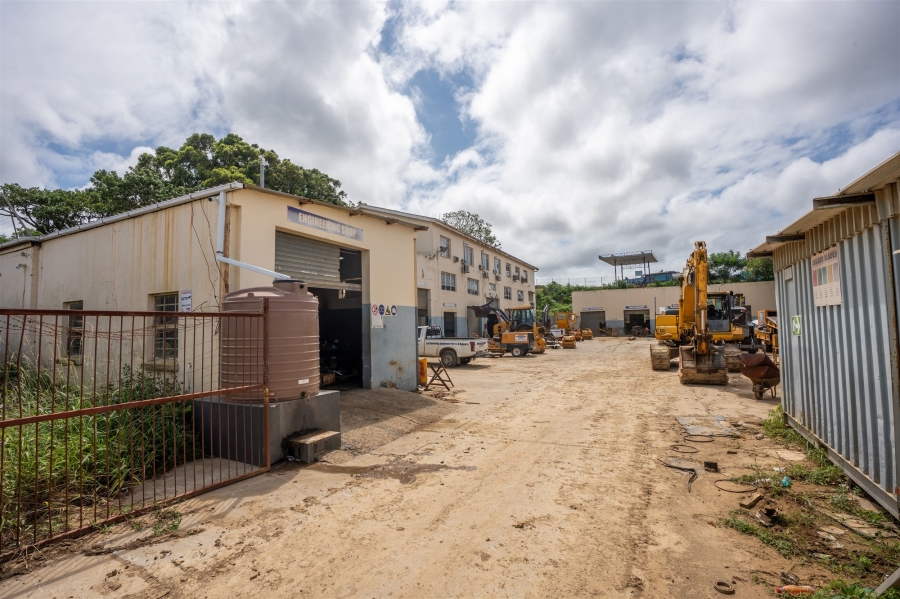 Commercial Property for Sale in Beacon Bay Eastern Cape